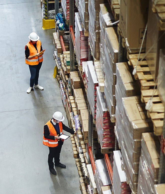 Above-view-of-warehouse
